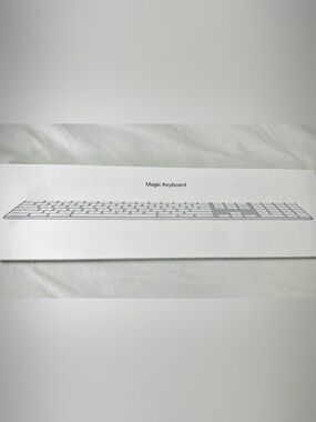 Apple Magic Keyboard w/ Numeric Keypad: Wireless, Bluetooth, Rechargeable. NIB